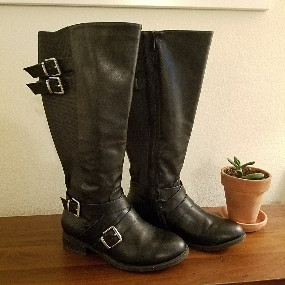 Torrid extra wide calf knee high boots 9W